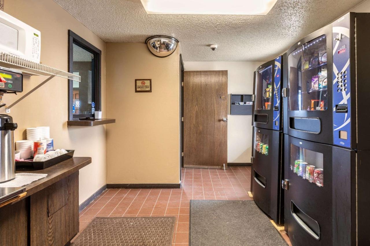 Value Inn Kenosha I-94 - Exit 344 Pleasant Prairie Eksteriør billede